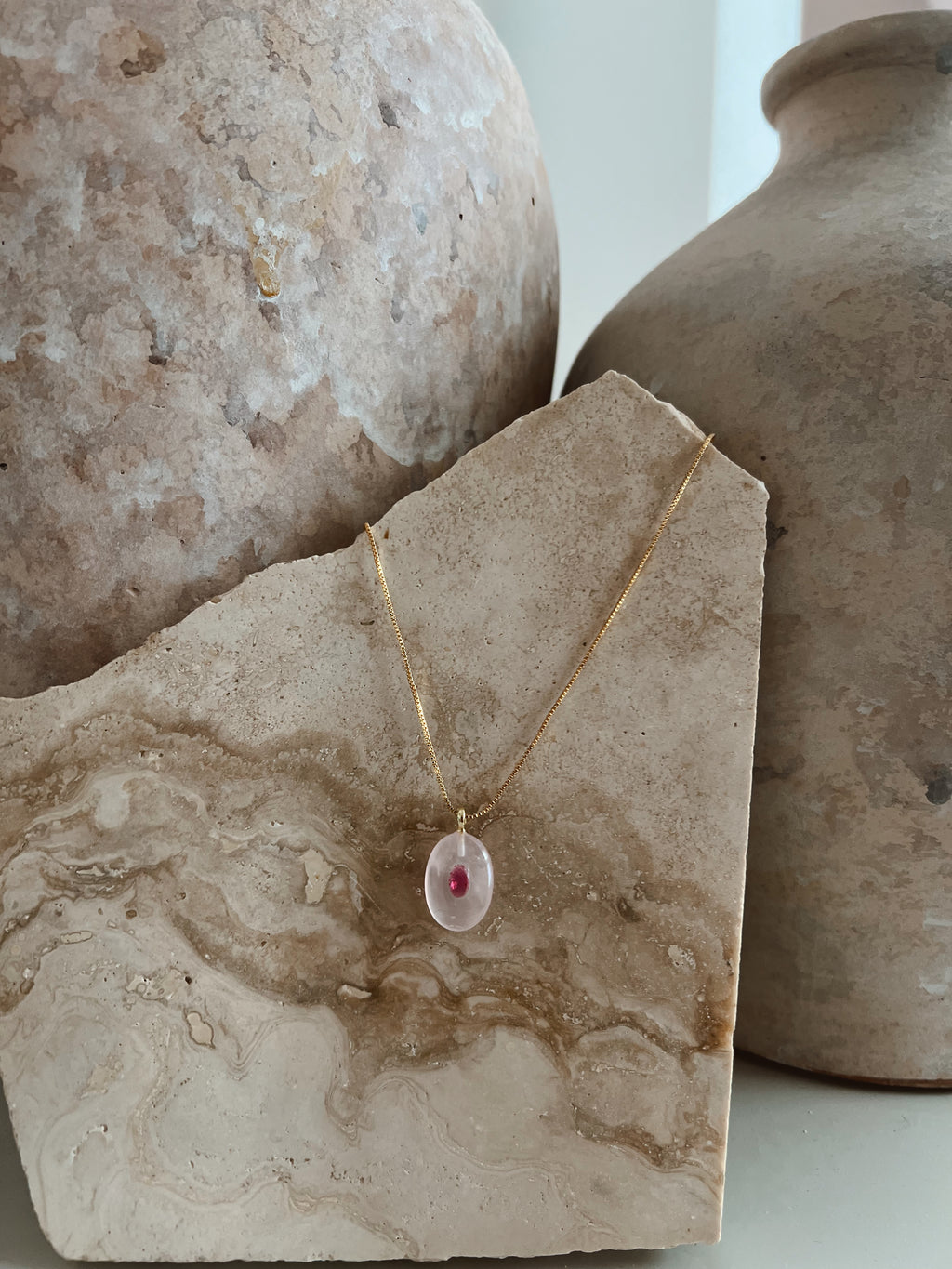 ROSE QUARTZ NECKLACE