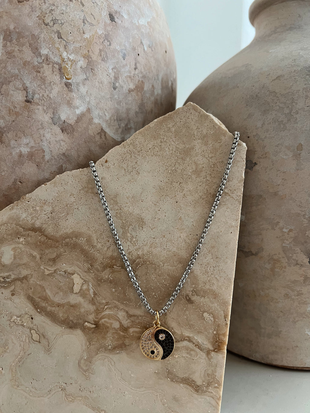 YIN YAN DAVID NECKLACE