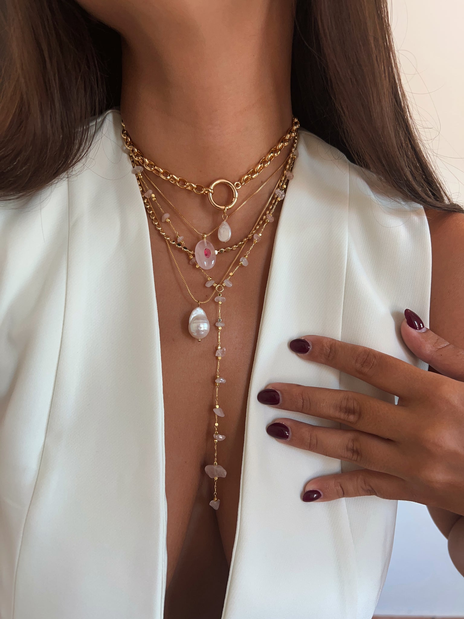ISA NECKLACE