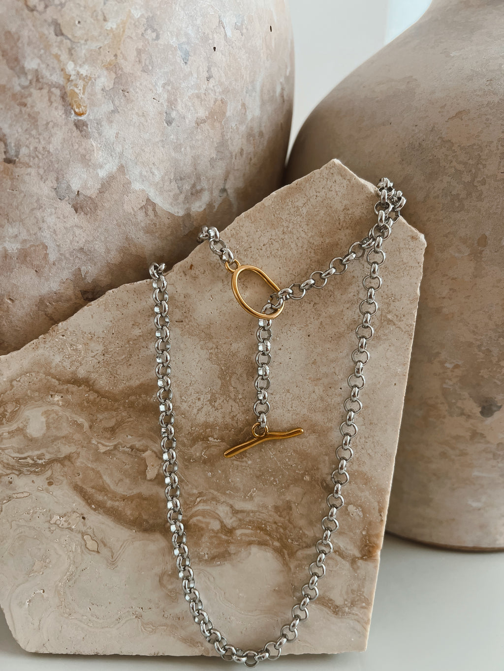 LUCÍA NECKLACE
