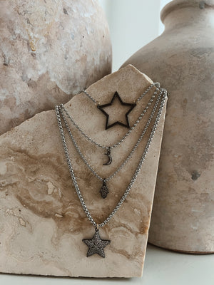 ALL STAR DAVID NECKLACE