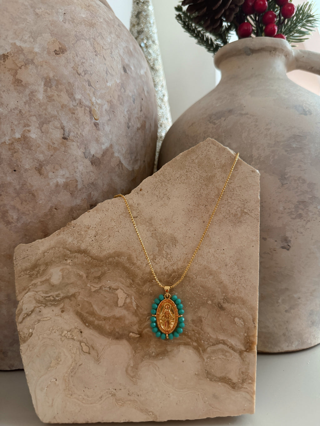 VIRGEN TURQUESA NECKLACE