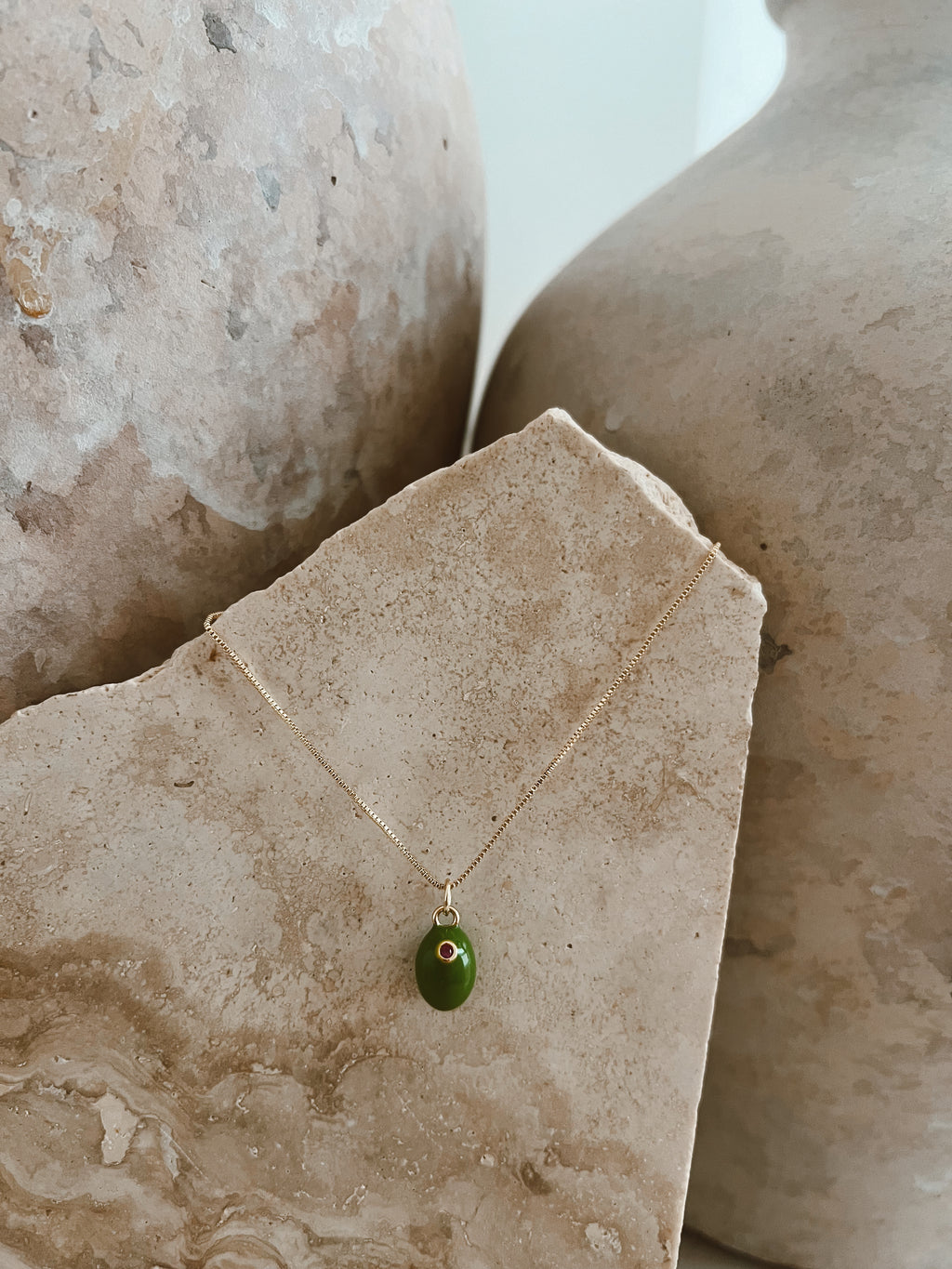 OLIVE NECKLACE 🫒