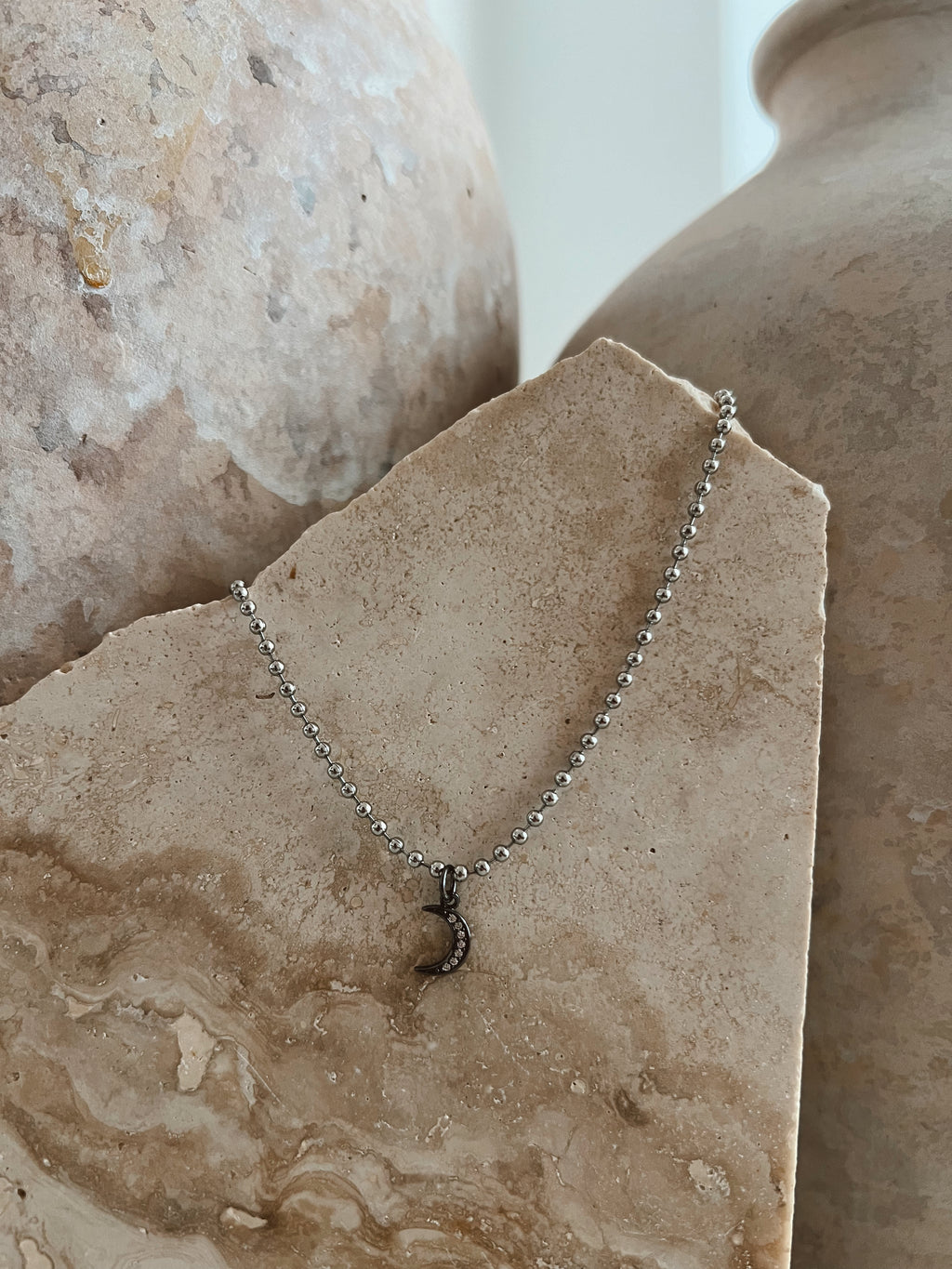 TINY MOON CHOKER