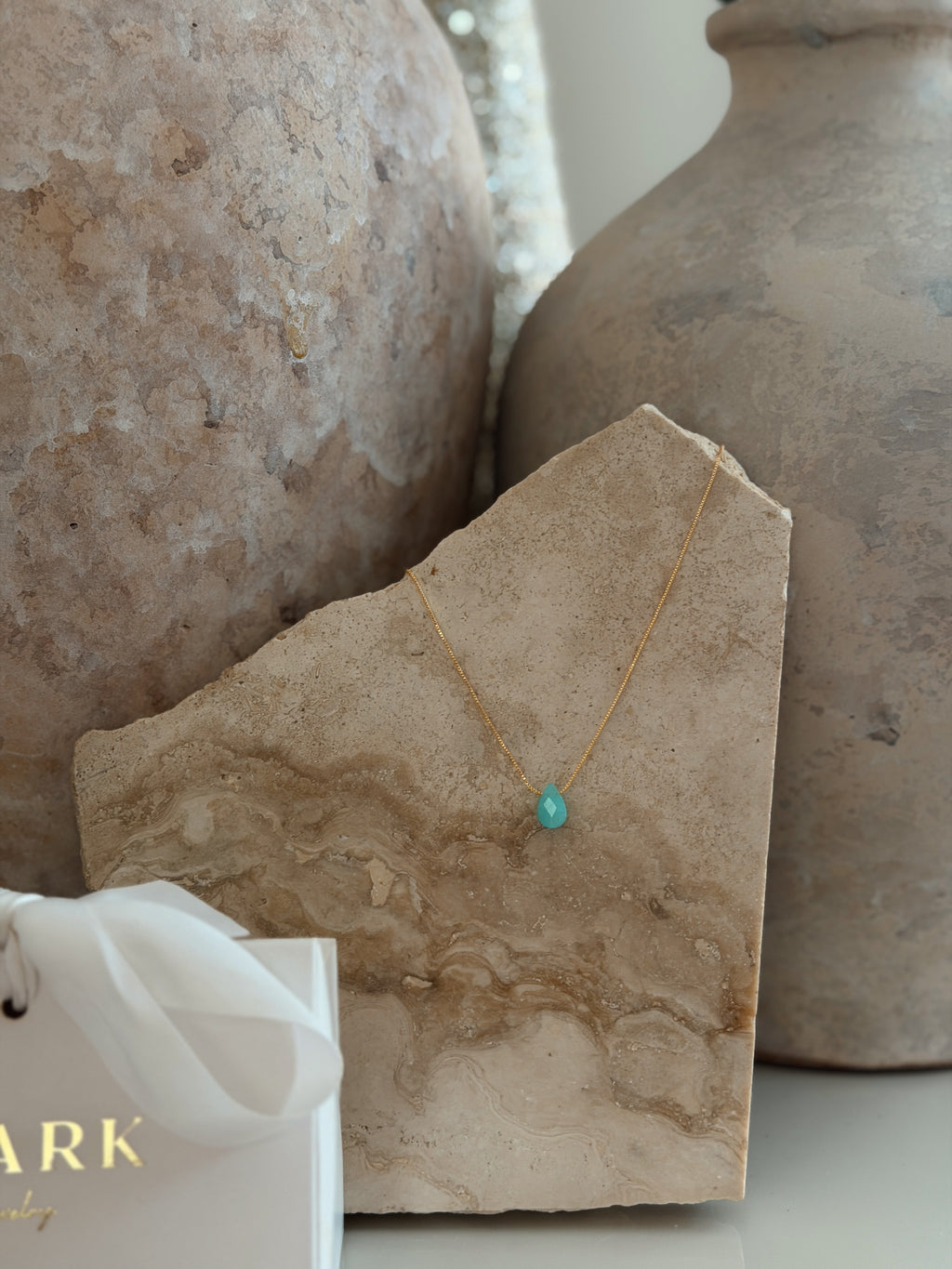 AQUA DELICATE NECKLACE