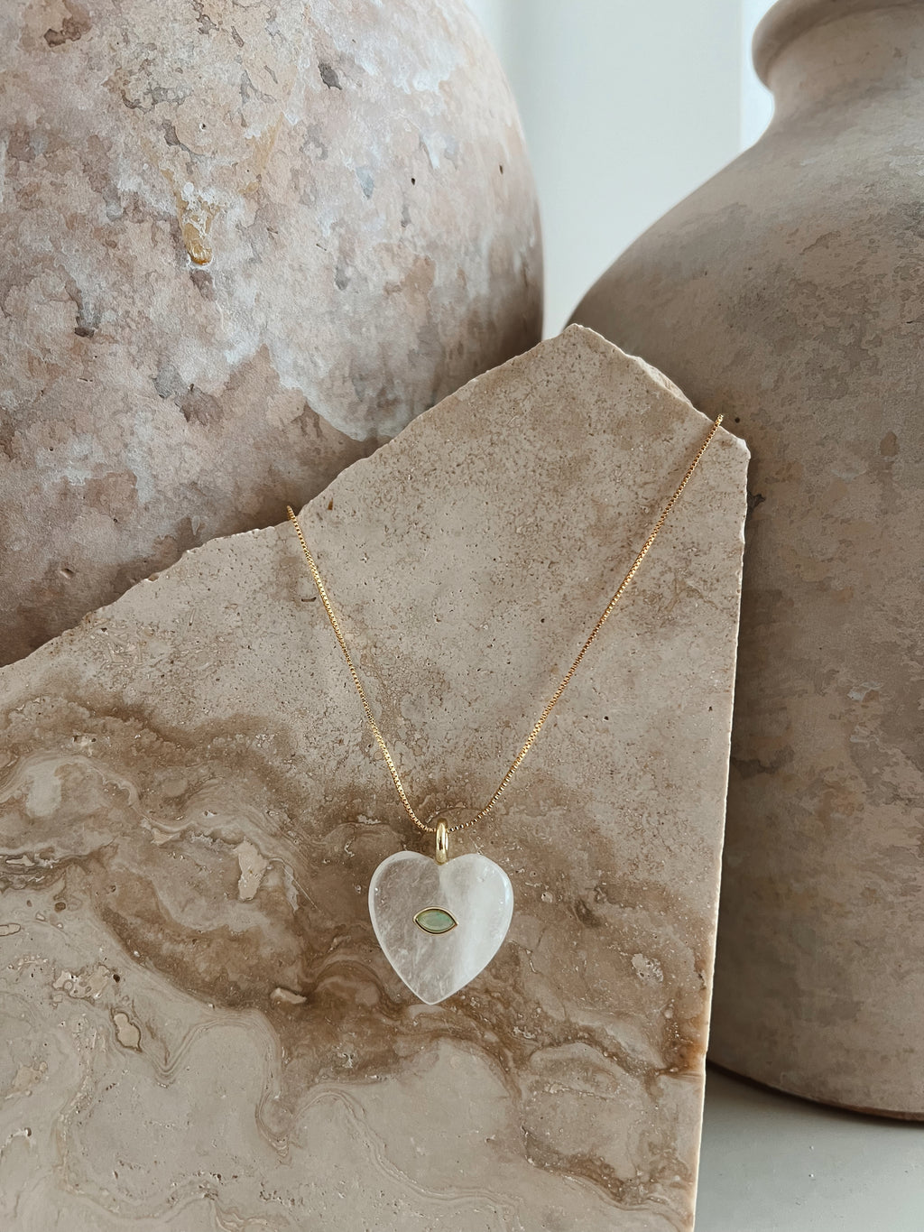 PERIDOT QUARTZ HEART NECKLACE