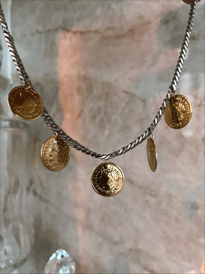 CAIRO 5 MEDALS NECKLACE